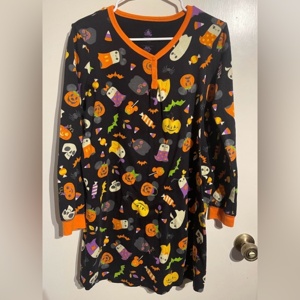 Disney Mickey Mouse Halloween women’s long sleeve nightgown